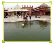 Shaikh Salim Chisti Dargah, Fatehpur Sikri Travel Vacations