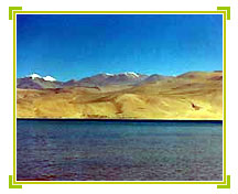 Pangong Lake, Ladakh Holiday Guide
